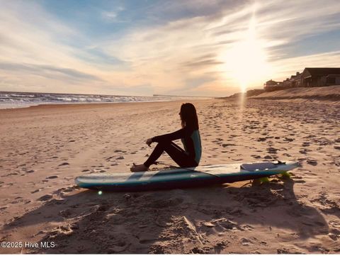 Tiny photo for 804 N Topsail Drive #D, Surf City, NC 28445 (MLS # 100543911)