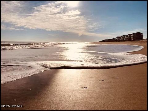 Tiny photo for 804 N Topsail Drive #D, Surf City, NC 28445 (MLS # 100543911)