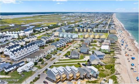 Tiny photo for 804 N Topsail Drive #D, Surf City, NC 28445 (MLS # 100543911)