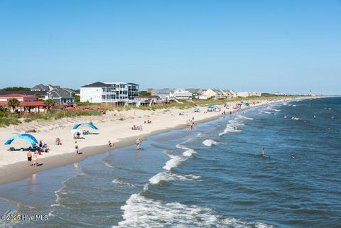 A home in Oak Island