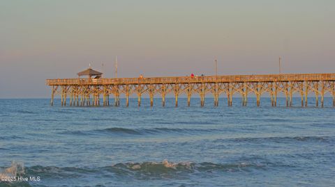 A home in Oak Island