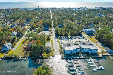 A home in Oak Island