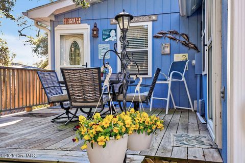 A home in Oak Island