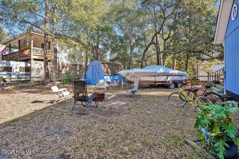 A home in Oak Island