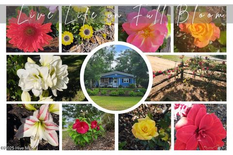 A home in Oak Island