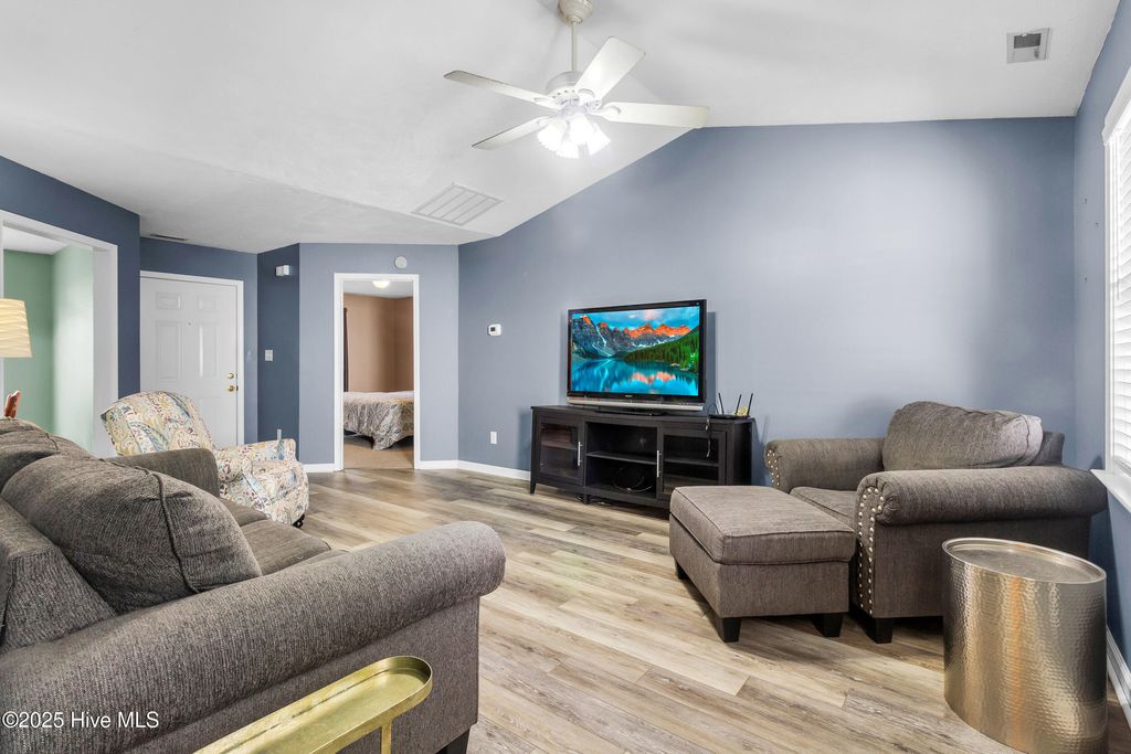 Photo of 111 Sweet Bay Drive, New Bern, NC 28560 (MLS # 100536743)