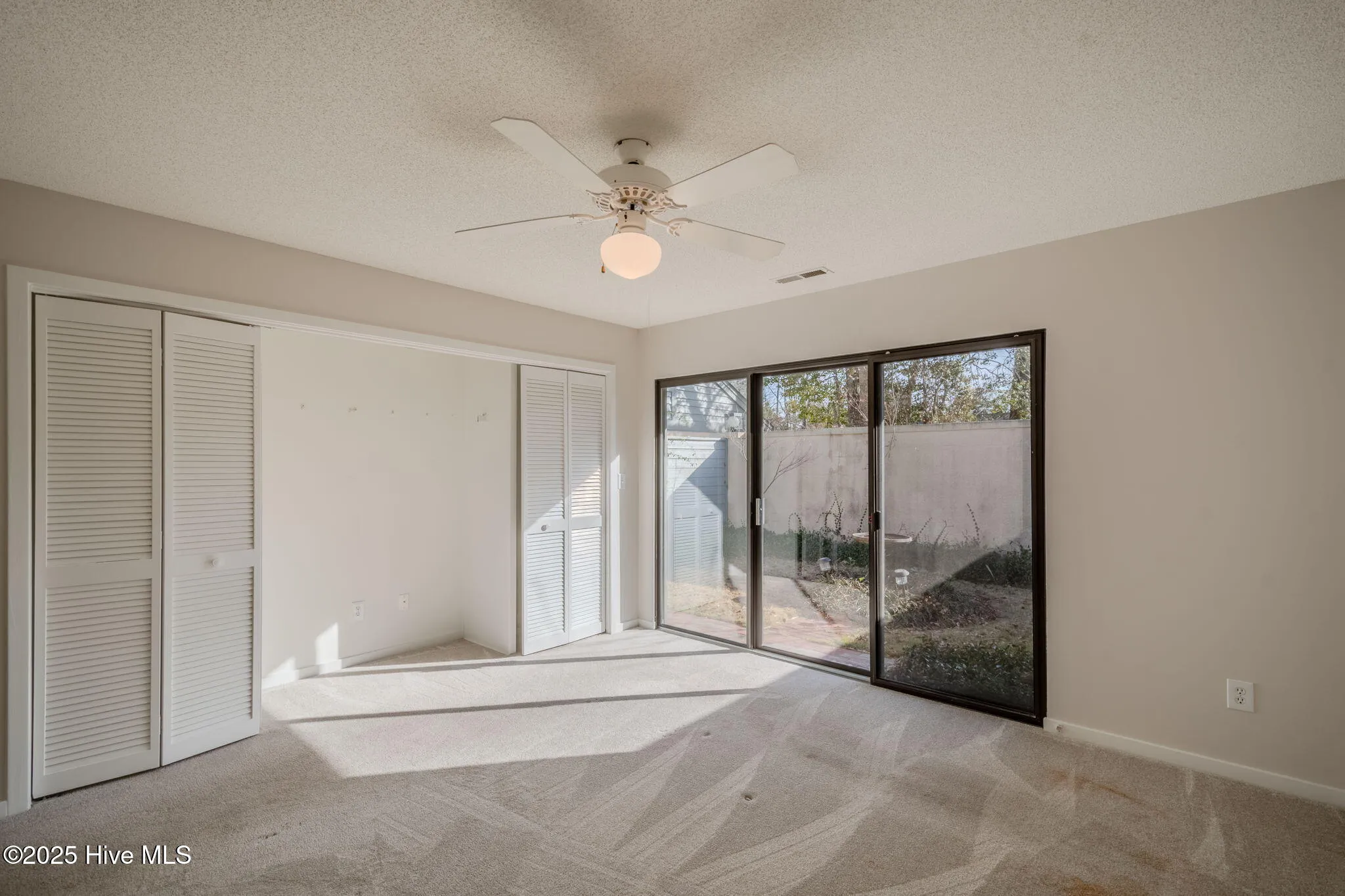 Wilmington, North Carolina 28409, United States, 3 Bedrooms Bedrooms, ,3 BathroomsBathrooms,Residential,Active,17361