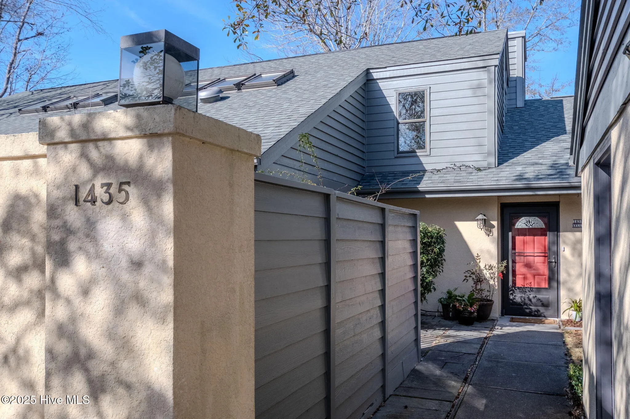 Wilmington, North Carolina 28409, United States, 3 Bedrooms Bedrooms, ,3 BathroomsBathrooms,Residential,Active,17361