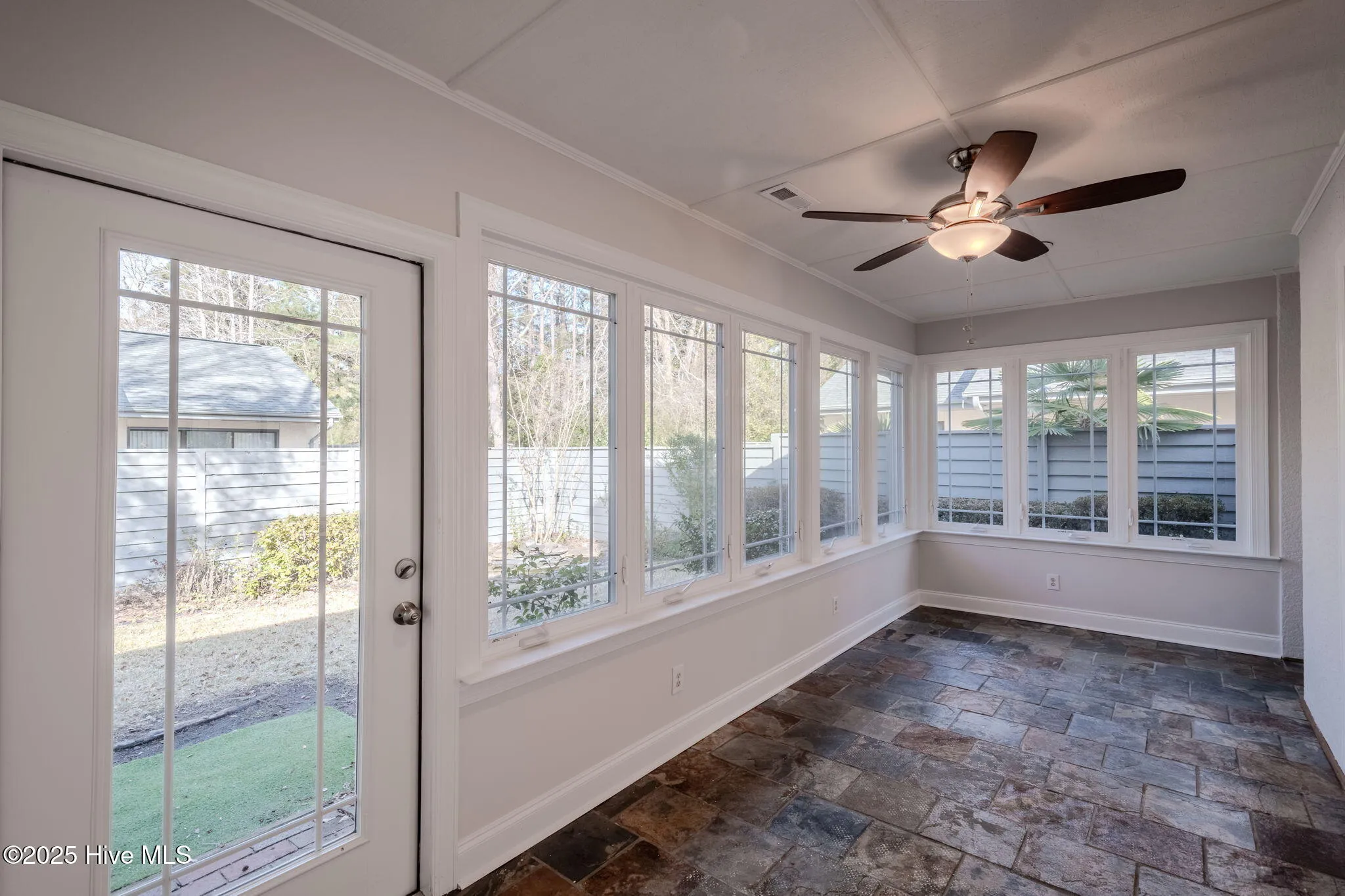 Wilmington, North Carolina 28409, United States, 3 Bedrooms Bedrooms, ,3 BathroomsBathrooms,Residential,Active,17361