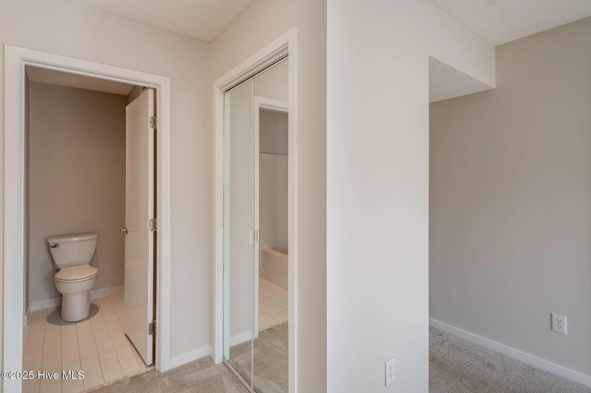 Wilmington, North Carolina 28409, United States, 3 Bedrooms Bedrooms, ,3 BathroomsBathrooms,Residential,Active,17361