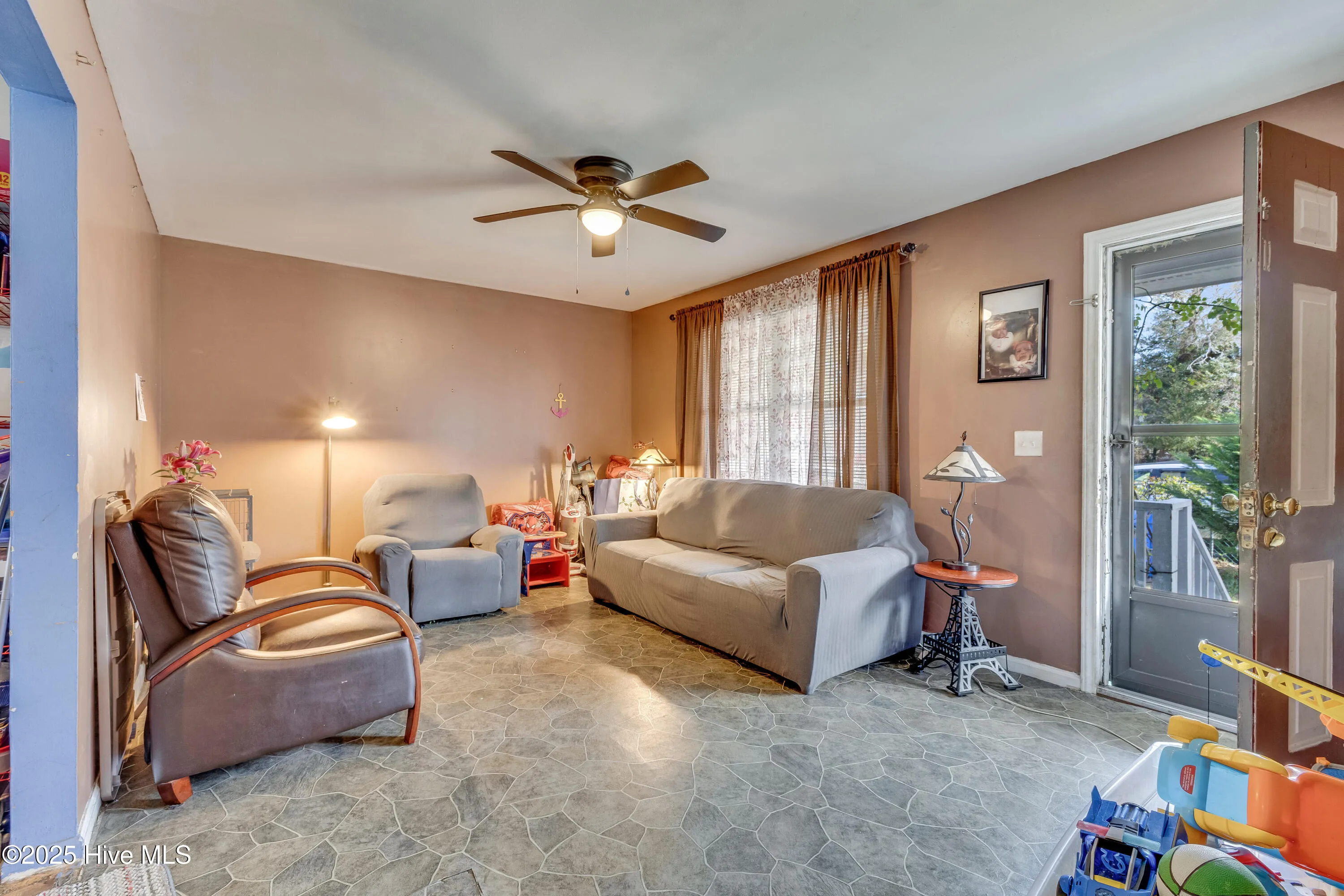 Wilmington, North Carolina 28405, United States, 3 Bedrooms Bedrooms, ,2 BathroomsBathrooms,Residential,Active,782