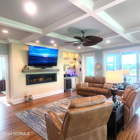 A home in Oak Island