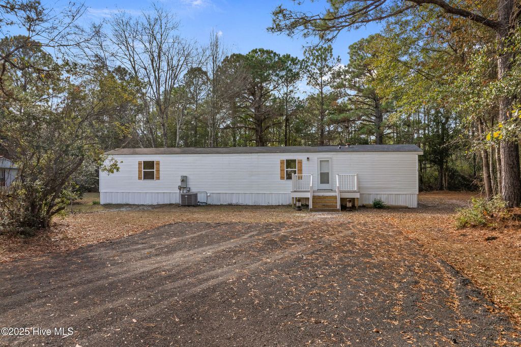 Photo of 1535 Jay Street SW, Shallotte, NC 28470 (MLS # 100544386)