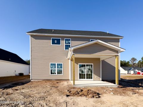 A home in Sneads Ferry