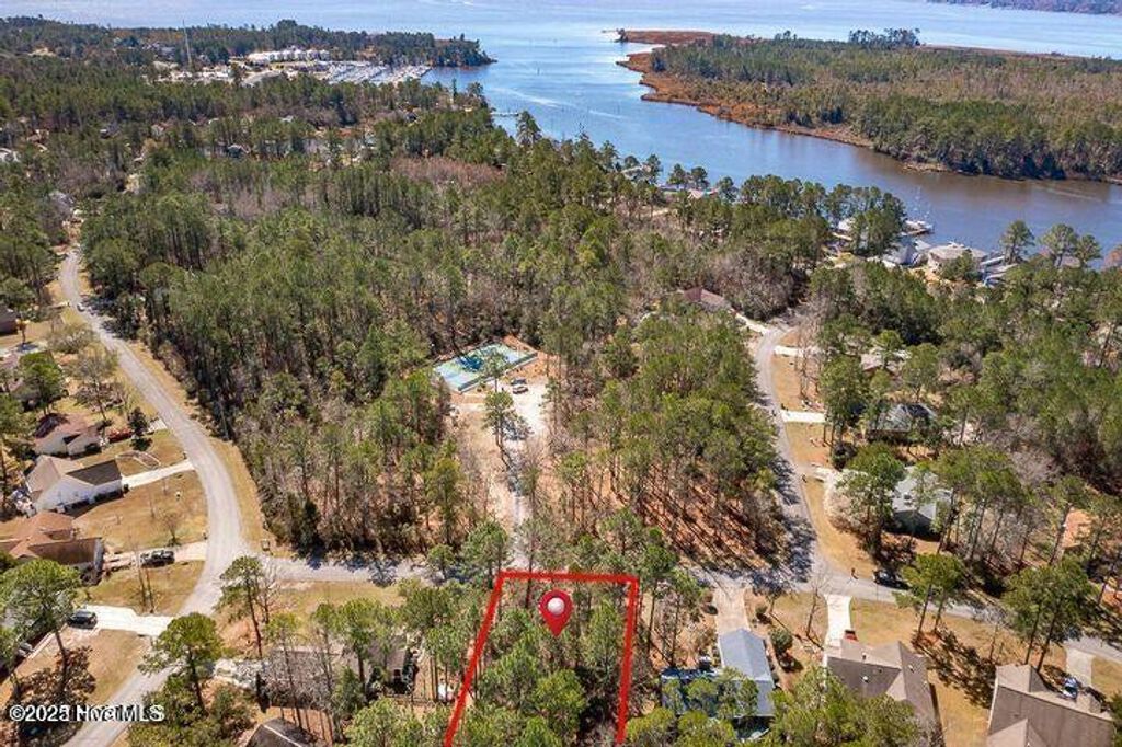 Photo of 5821 Port Drive, New Bern, NC 28560 (MLS # 100505763)