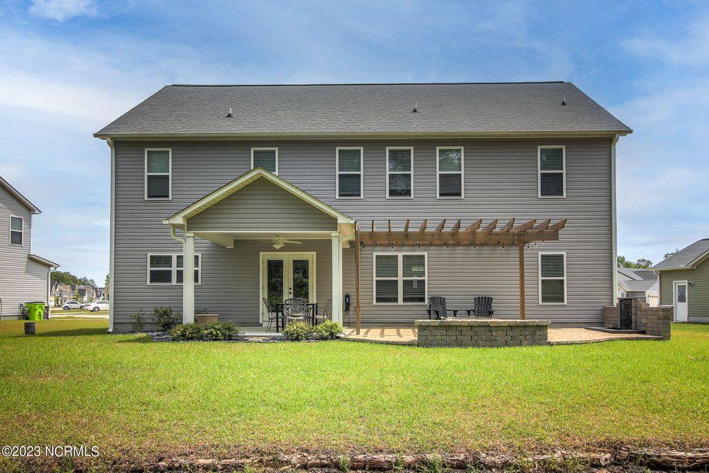 Photo of 262 Independence Boulevard, Newport, NC 28570 (MLS # 100520985)