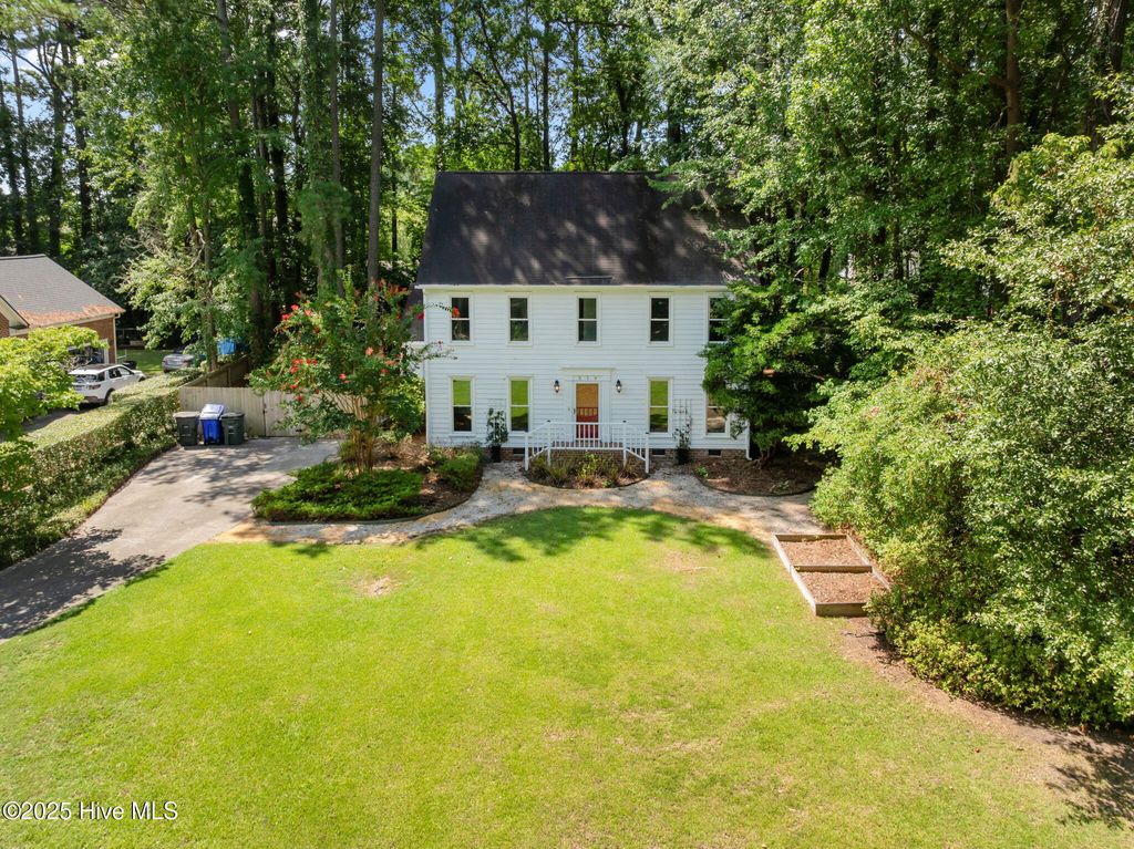 Photo of 519 Crestline Boulevard, Greenville, NC 27834 (MLS # 100521978)