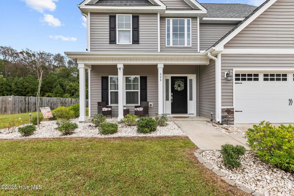 Photo of 608 Heather Haven Lane, Hubert, NC 28539 (MLS # 100536664)