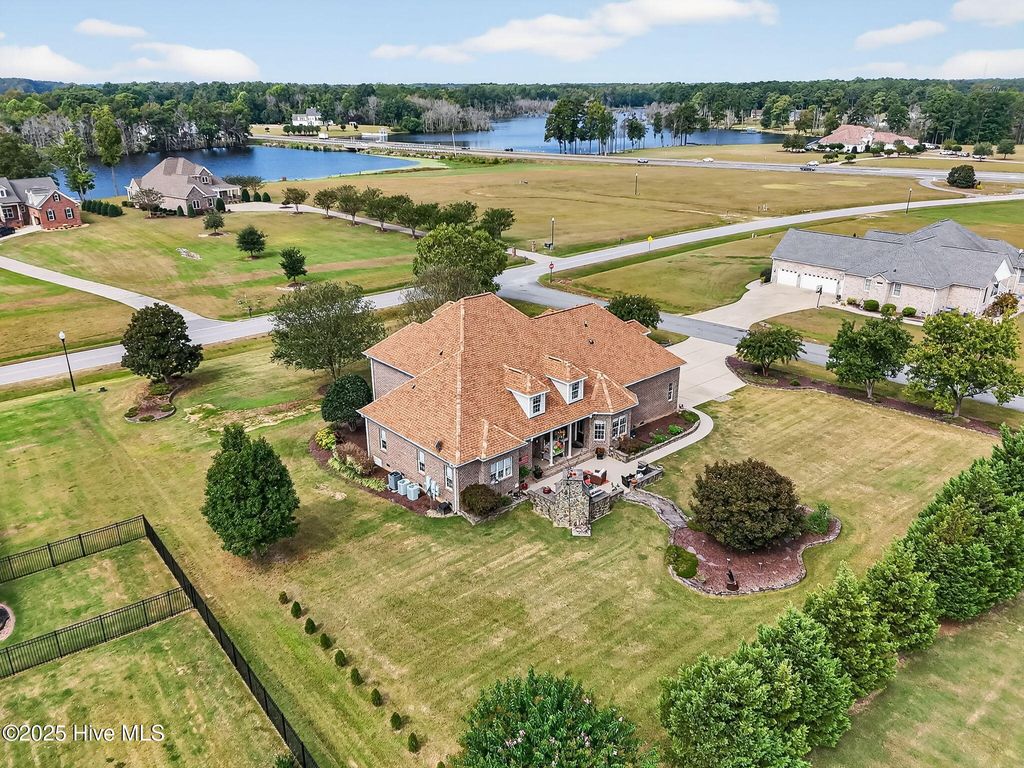 Photo of 296 Shoreline Drive, Princeton, NC 27569 (MLS # 100533647)