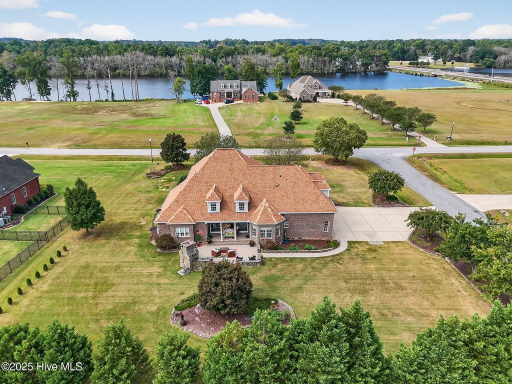 Photo of 296 Shoreline Drive, Princeton, NC 27569 (MLS # 100533647)