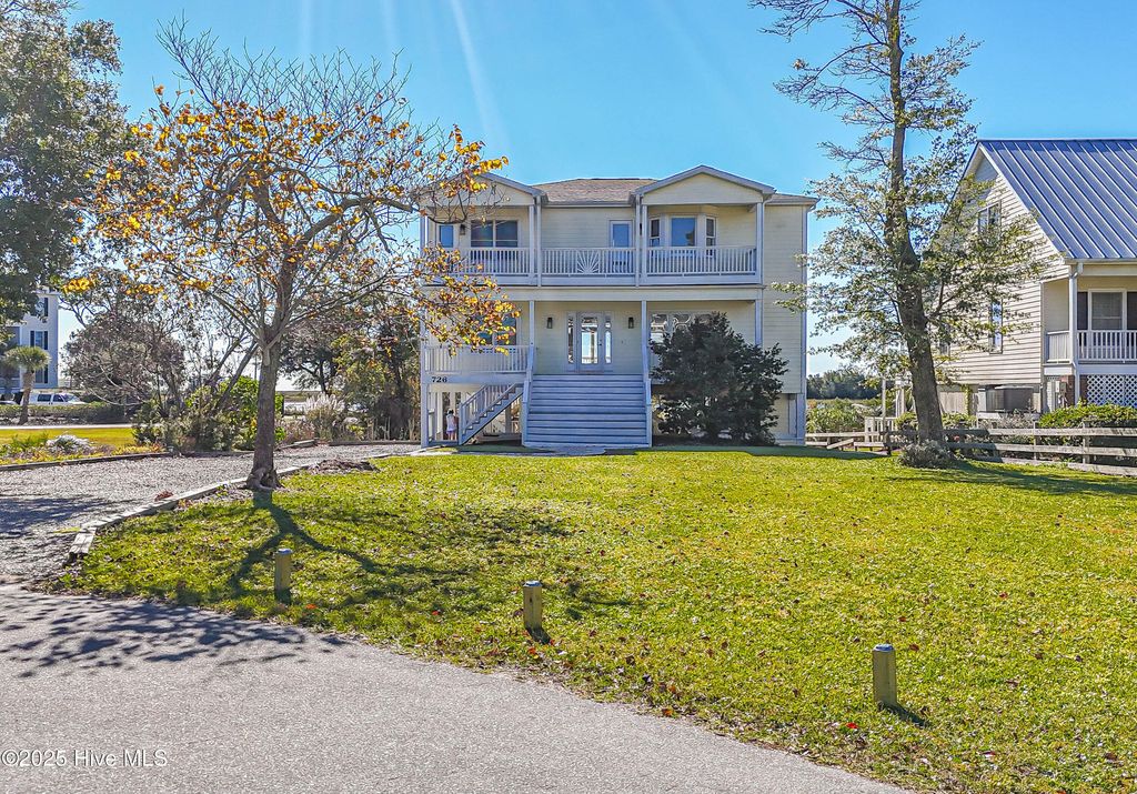 Photo of 726 Waterway Drive SW, Sunset Beach, NC 28468 (MLS # 100539099)