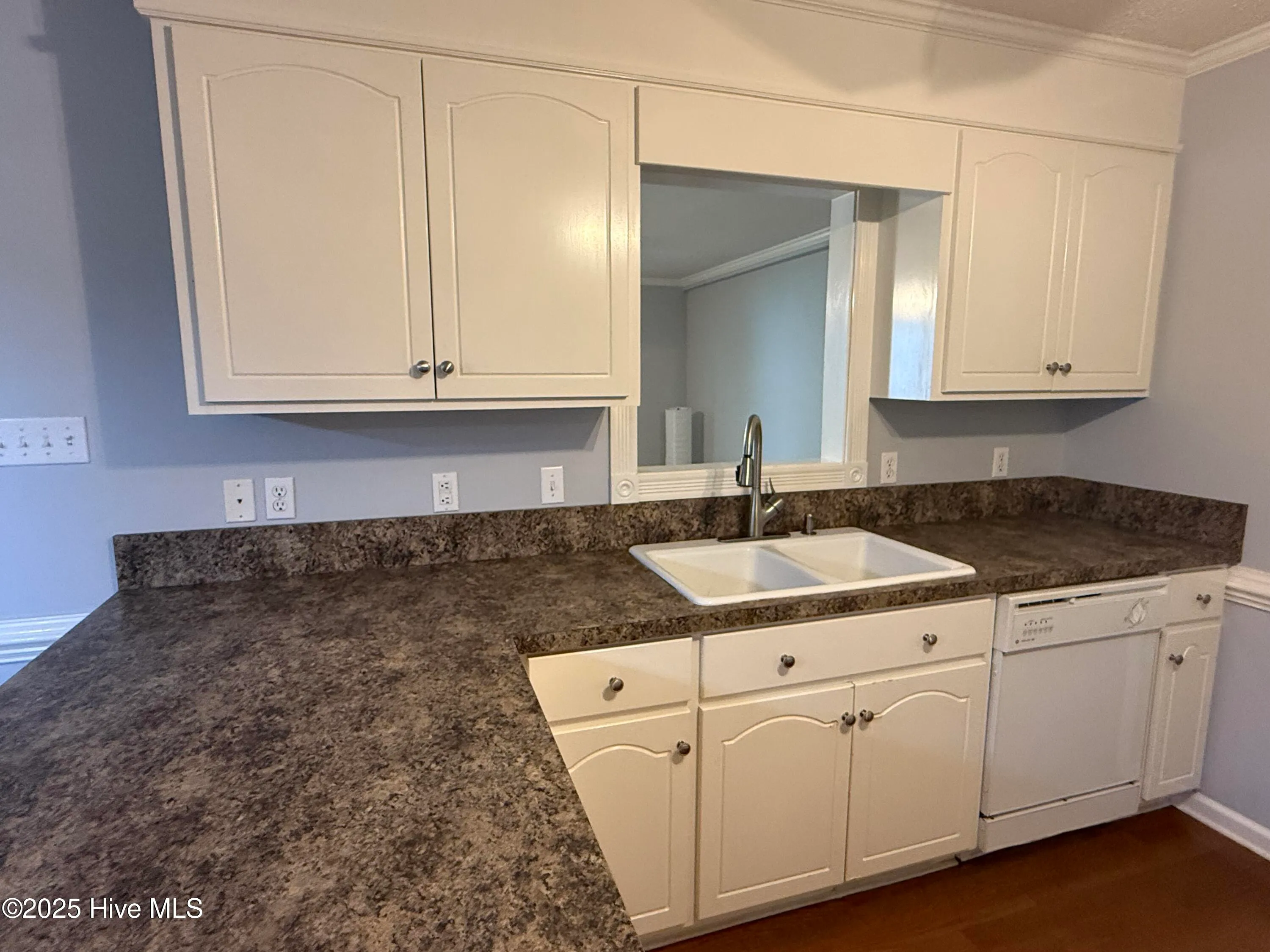 Goldsboro, North Carolina 27530, United States, 3 Bedrooms Bedrooms, ,3 BathroomsBathrooms,Residential,Active,168159