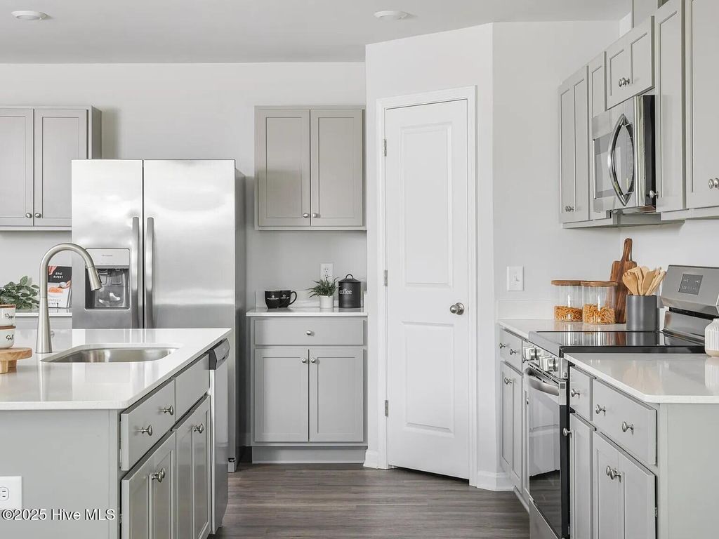 Photo of 3079 Cape Point Ln Sw SW, Supply, NC 28462 (MLS # 100533189)