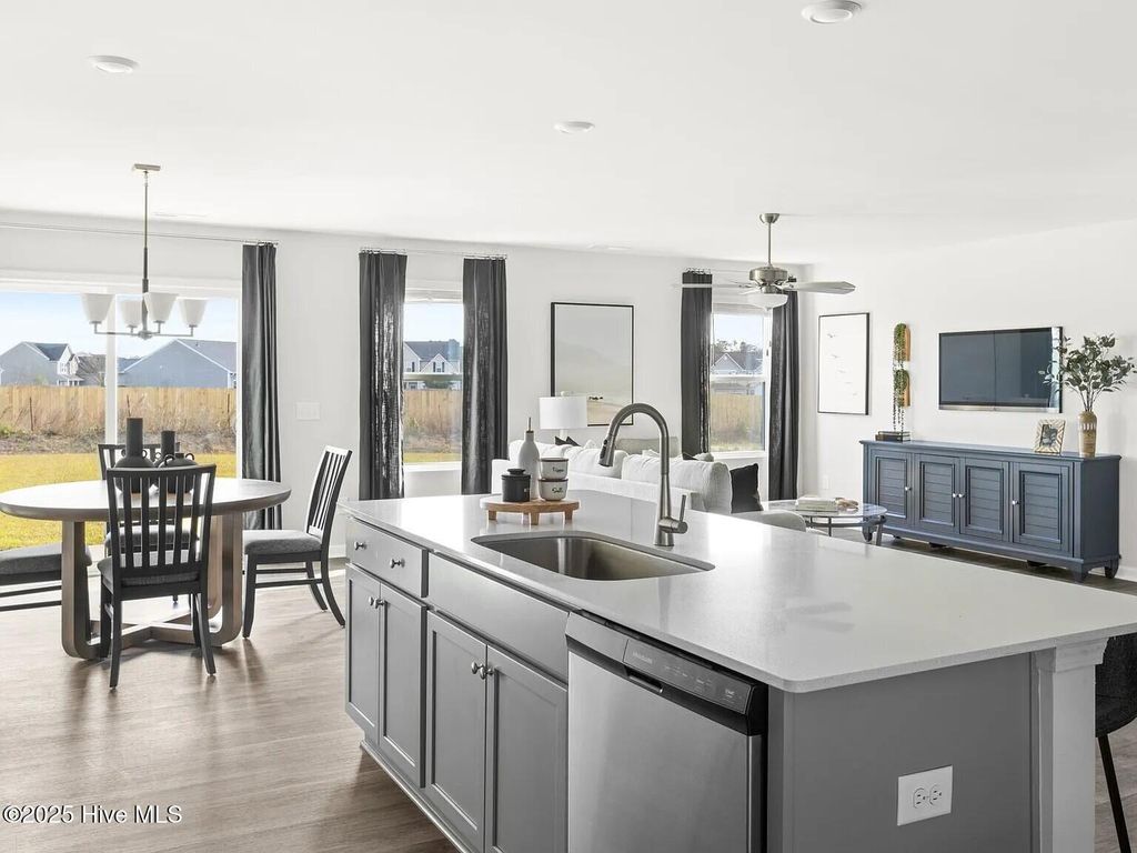 Photo of 3079 Cape Point Ln Sw SW, Supply, NC 28462 (MLS # 100533189)