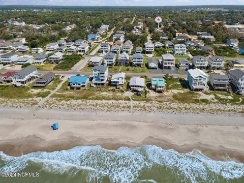 A home in Oak Island