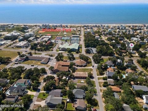 A home in Oak Island