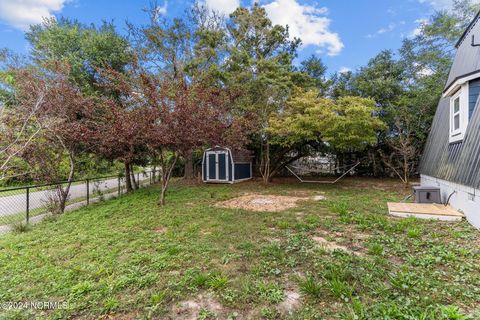 A home in Oak Island