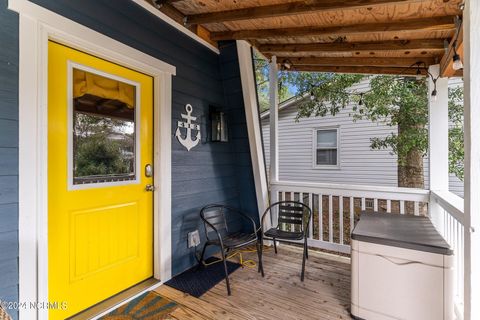 A home in Oak Island