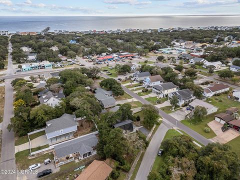 A home in Oak Island