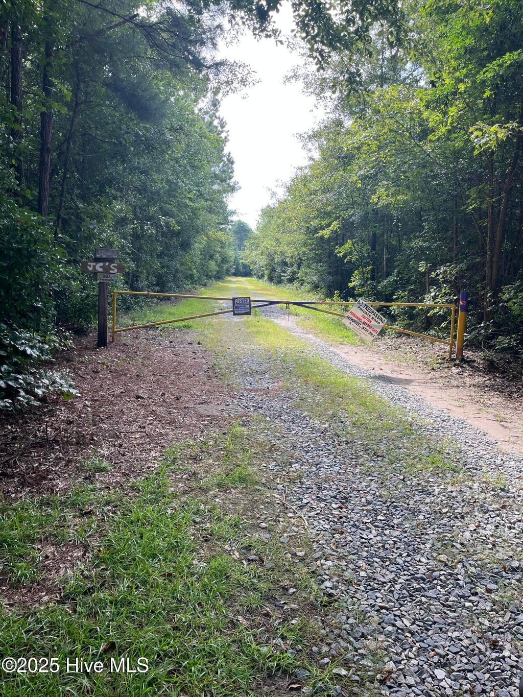 Photo of 0 Herrings Chapel Road, Rocky Point, NC 28457 (MLS # 100522185)