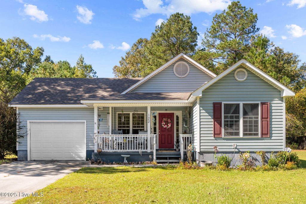 Photo of 122 Live Oak Drive, Jacksonville, NC 28540 (MLS # 100537764)