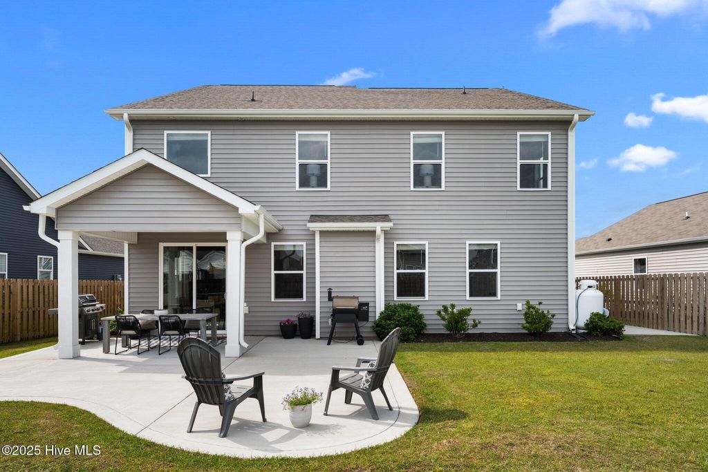 Photo of 110 Edgewater Way, Surf City, NC 28445 (MLS # 100540607)