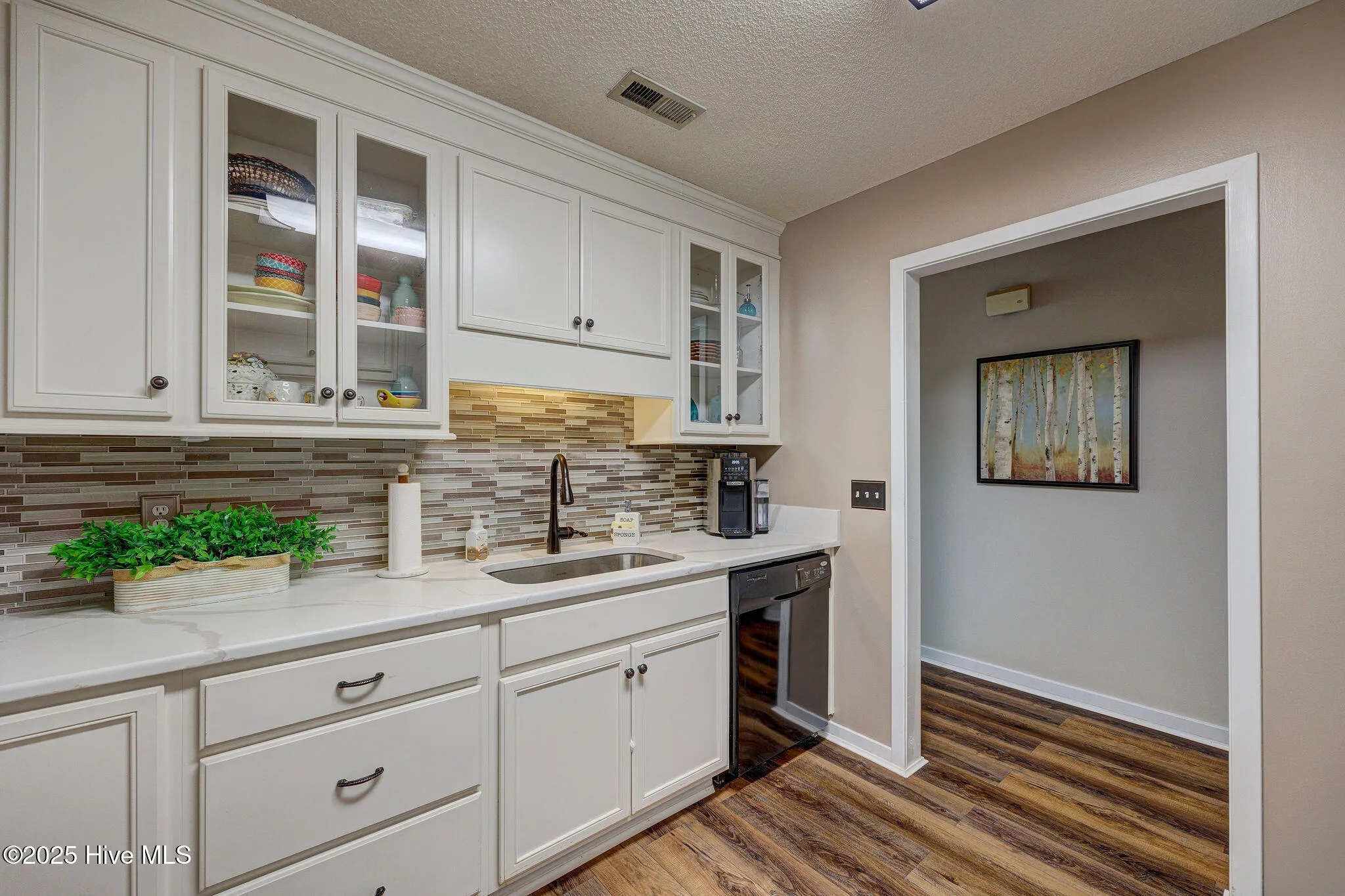 Wilmington, North Carolina 28405, United States, 3 Bedrooms Bedrooms, ,2 BathroomsBathrooms,Residential,Pending,156099