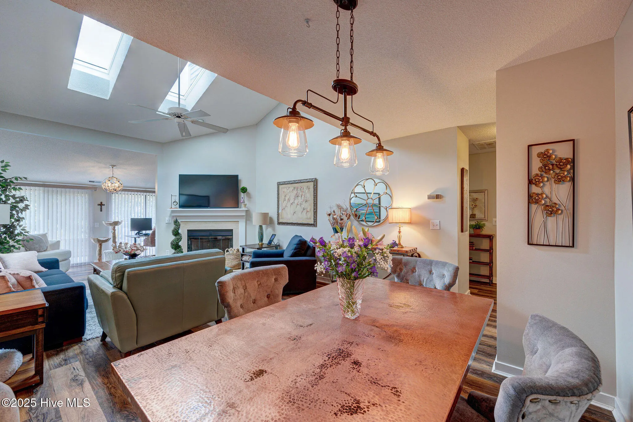 Wilmington, North Carolina 28405, United States, 3 Bedrooms Bedrooms, ,2 BathroomsBathrooms,Residential,Pending,156099