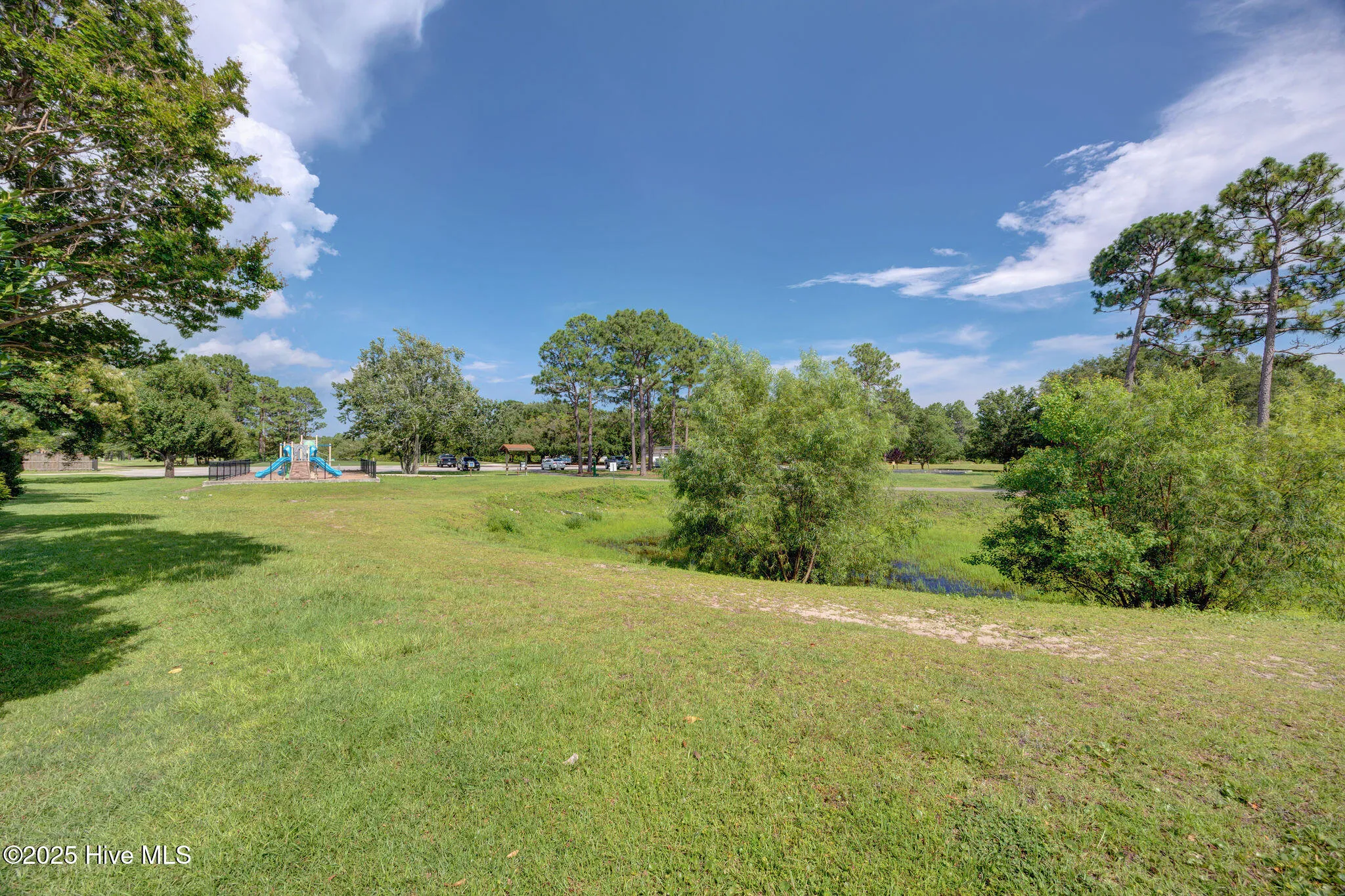 Wilmington, North Carolina 28405, United States, 3 Bedrooms Bedrooms, ,2 BathroomsBathrooms,Residential,Pending,156099