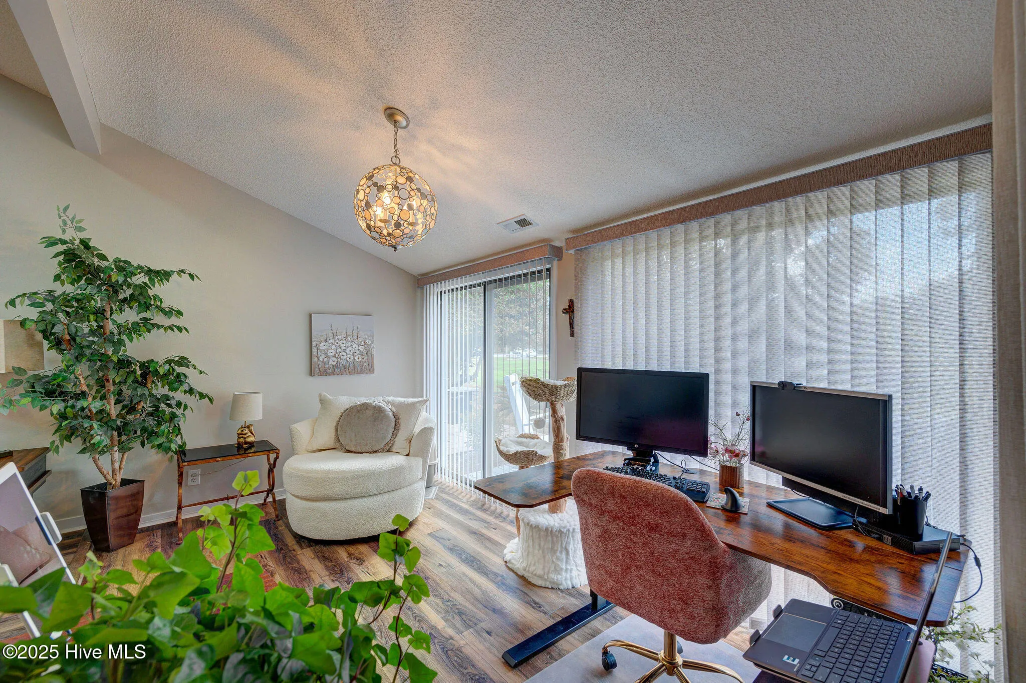 Wilmington, North Carolina 28405, United States, 3 Bedrooms Bedrooms, ,2 BathroomsBathrooms,Residential,Pending,156099