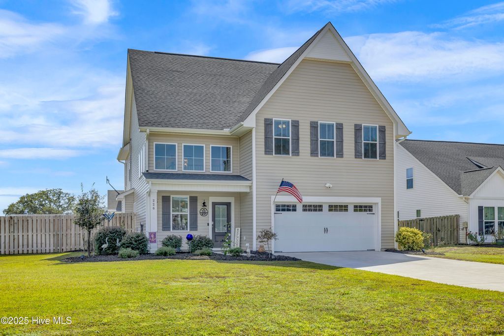 Photo of 226 River Oats Court, Holly Ridge, NC 28445 (MLS # 100532056)
