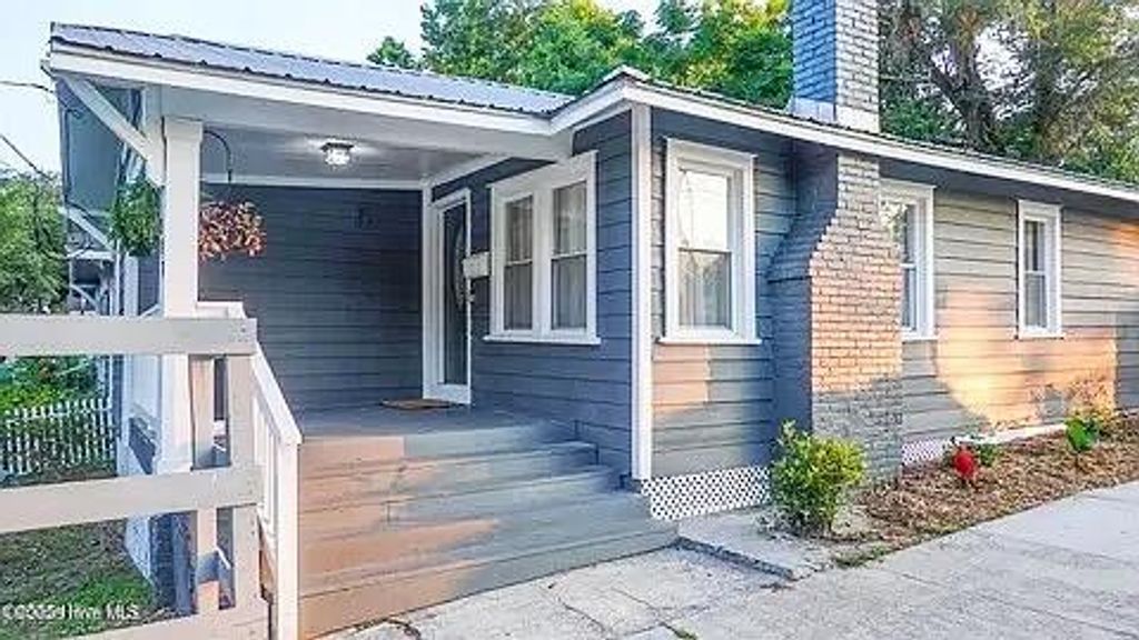 Photo of 217 N 11th Street, Wilmington, NC 28401 (MLS # 100543079)