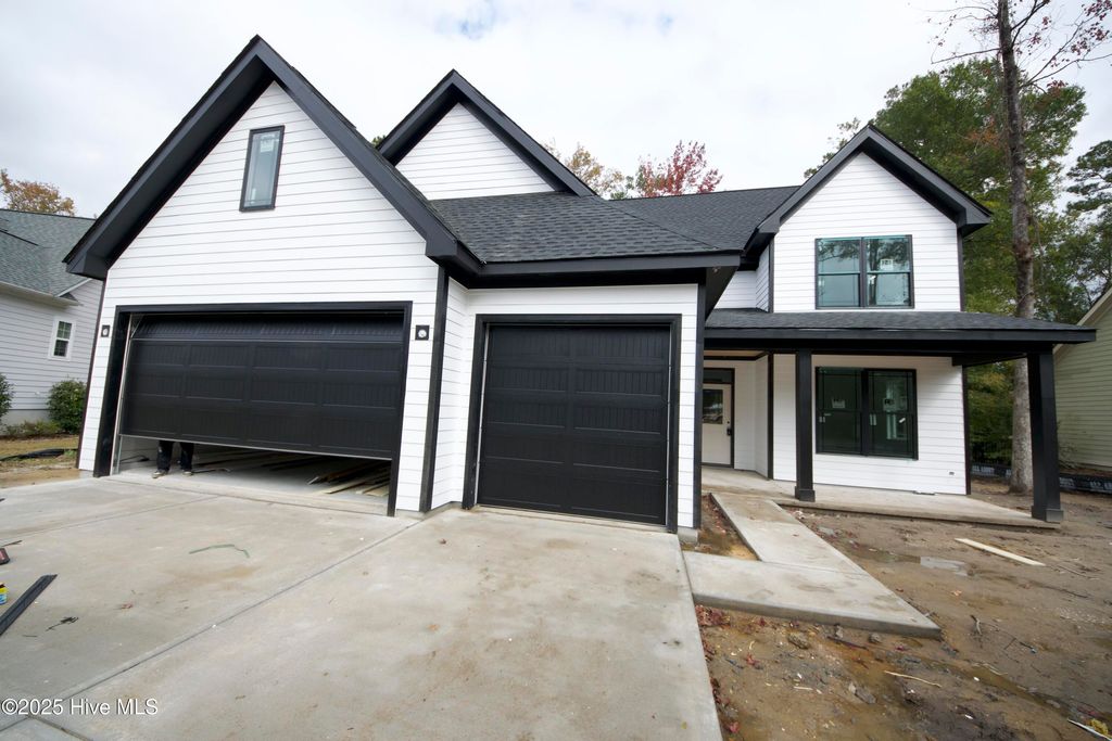 Photo of 616 Seathwaite Lane SE, Leland, NC 28451 (MLS # 100539282)