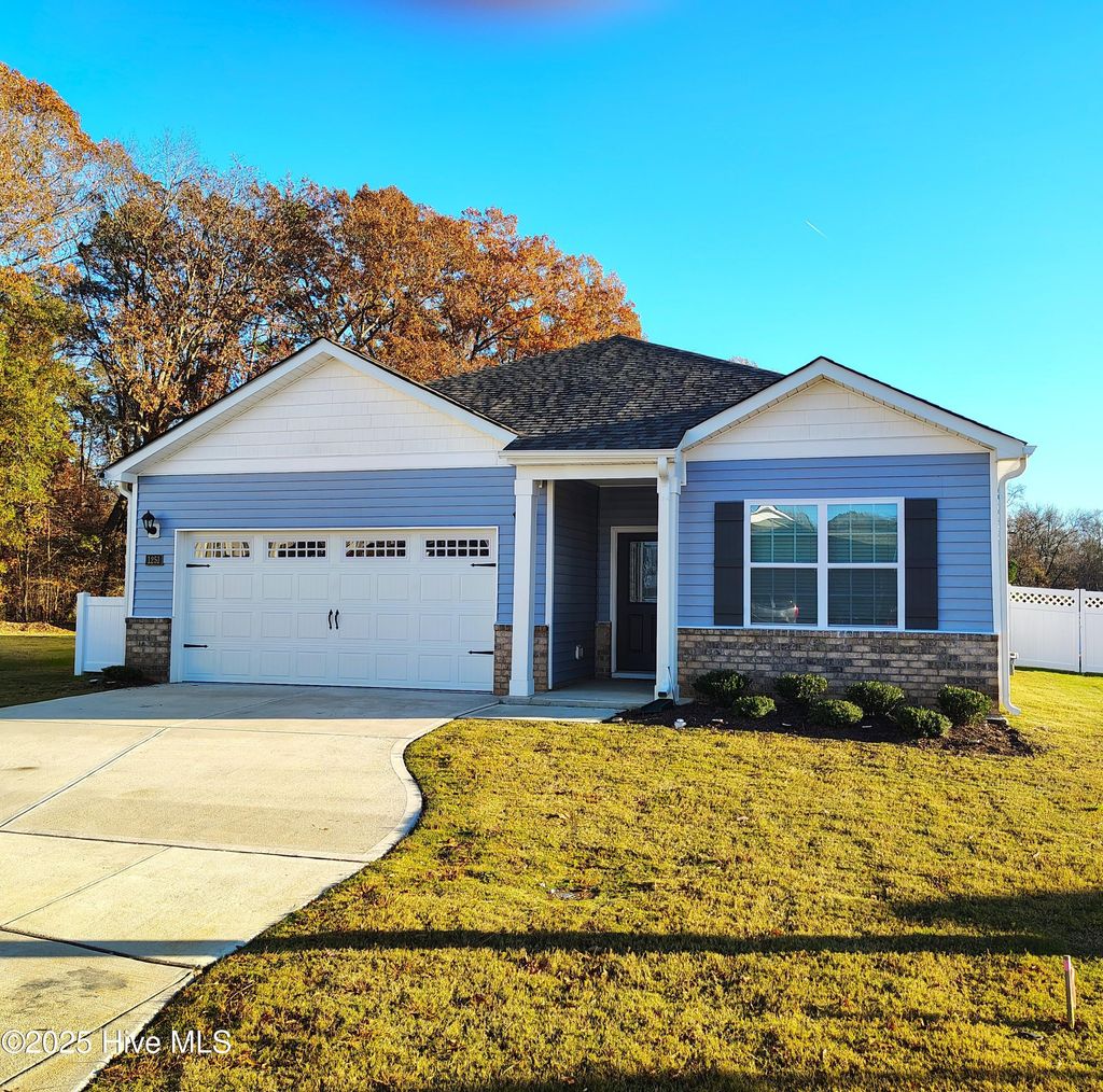 Photo of 1251 Middlecrest Drive, Rocky Mount, NC 27804 (MLS # 100542827)