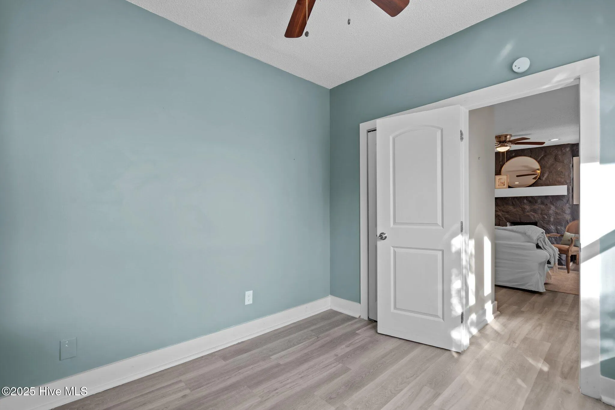 Wilmington, North Carolina 28401, United States, 2 Bedrooms Bedrooms, ,2 BathroomsBathrooms,Residential,Active,22509