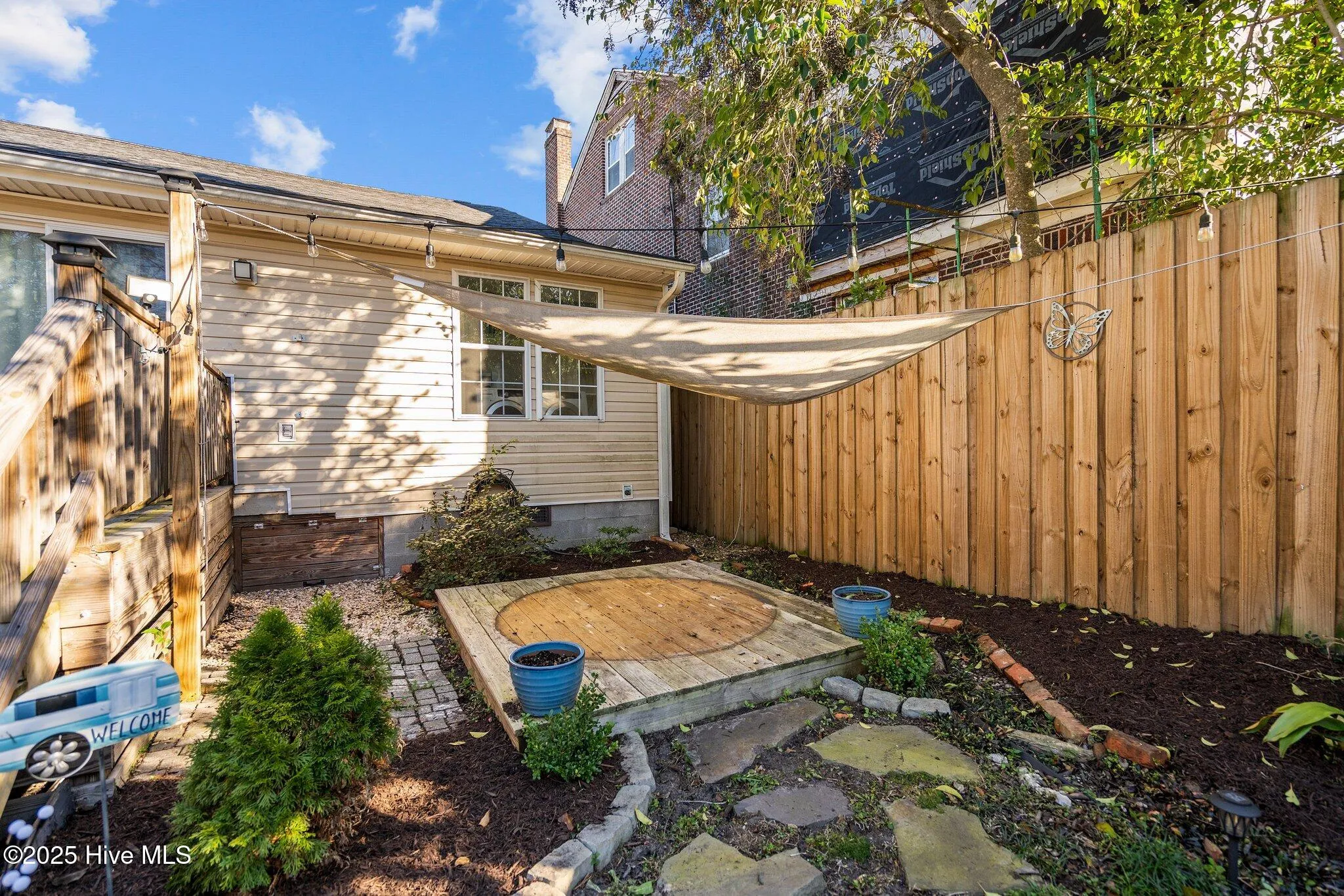 Wilmington, North Carolina 28401, United States, 2 Bedrooms Bedrooms, ,2 BathroomsBathrooms,Residential,Active,22509