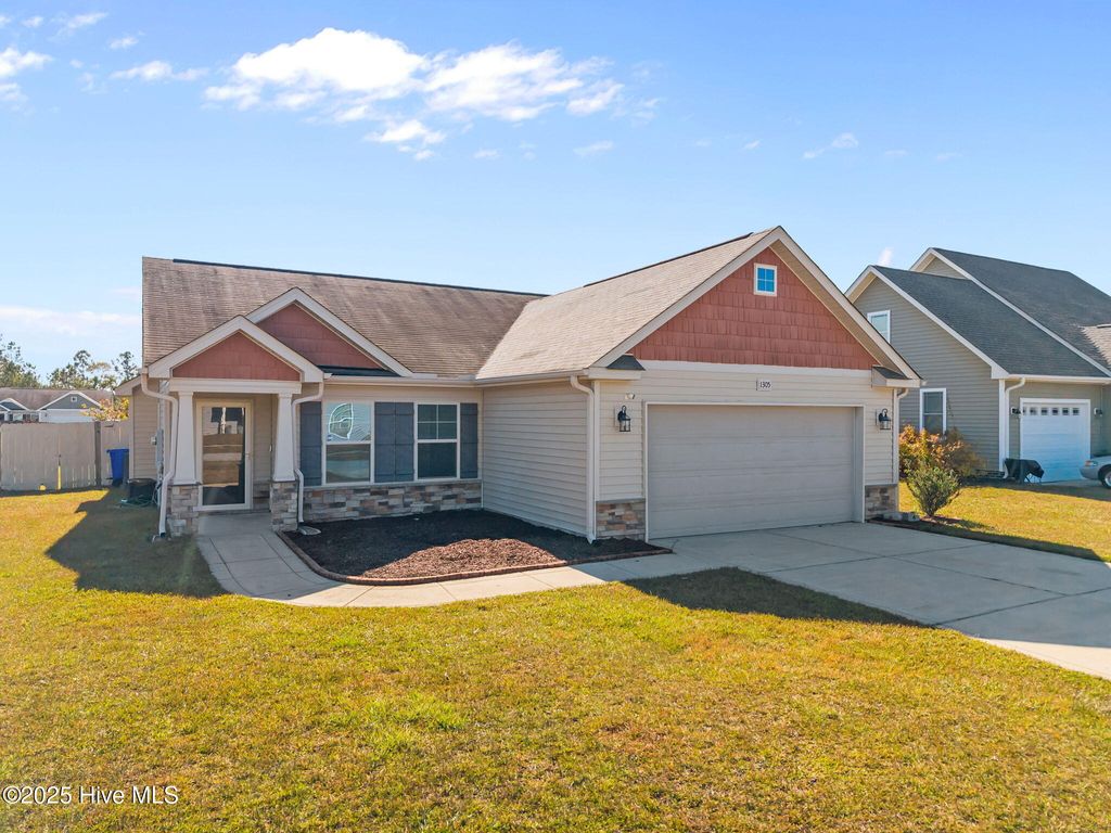 Photo of 1305 Presidio Lane, Greenville, NC 27834 (MLS # 100539228)