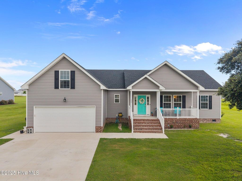 Photo of 102 Gull Rock View, Coinjock, NC 27923 (MLS # 100538284)