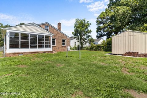 A home in Elizabeth City