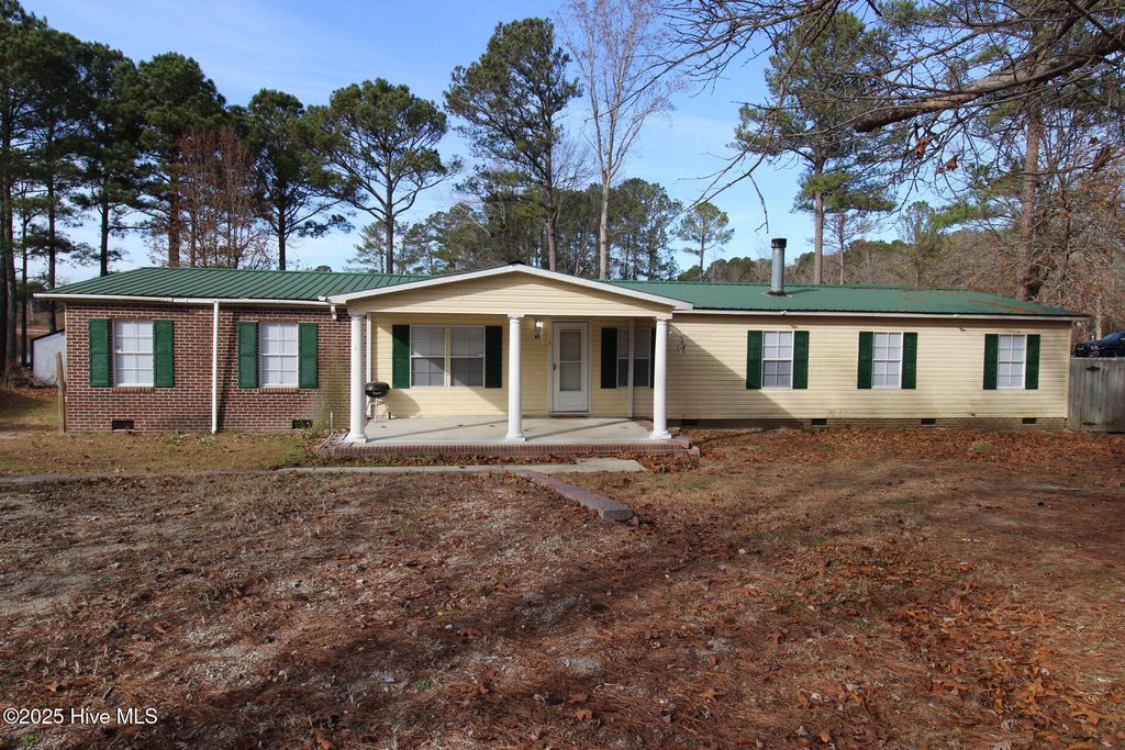 Photo of 60 Jessica Court, Sanford, NC 27332 (MLS # 100544263)